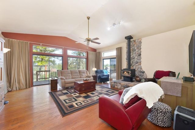 6930 Loggers Hollow Rd, Somerset, CA 95684