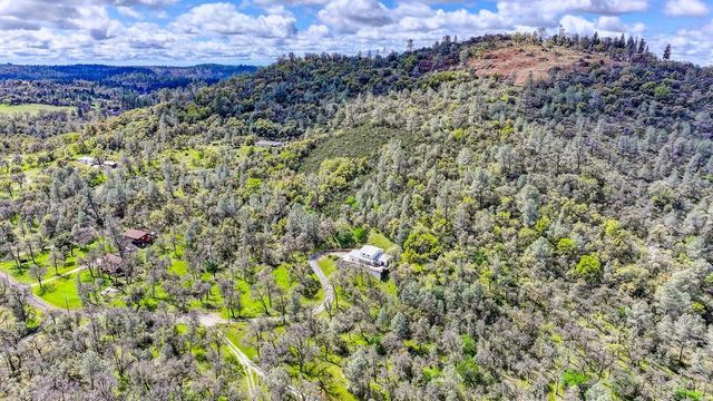 6930 Loggers Hollow Rd, Somerset, CA 95684