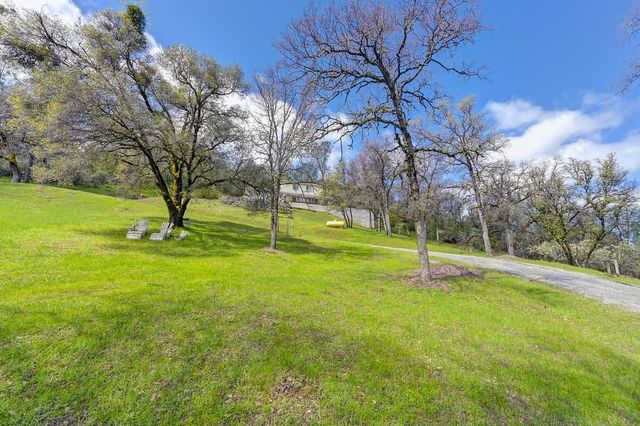 6930 Loggers Hollow Rd, Somerset, CA 95684