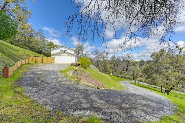 6930 Loggers Hollow Rd, Somerset, CA 95684