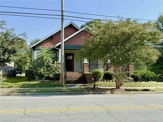 2127 McConnell Road, Greensboro, NC 27401