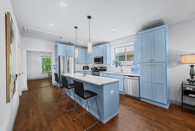 7518 Morton Street, Dallas, TX 75209