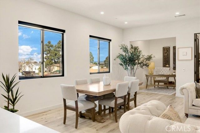 756 W 19th Street B, Costa Mesa, CA 92627