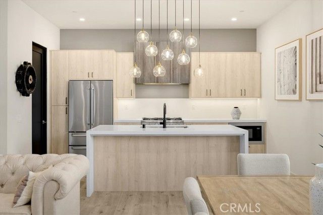 756 W 19th Street B, Costa Mesa, CA 92627