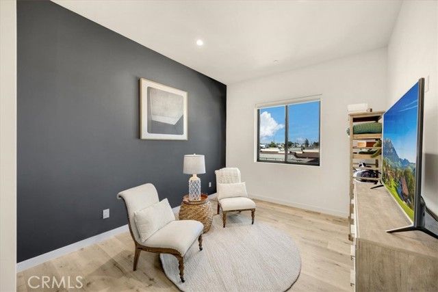 756 W 19th Street B, Costa Mesa, CA 92627