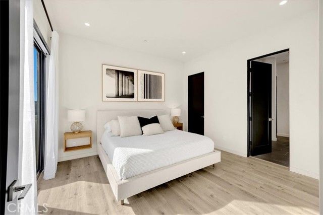 756 W 19th Street B, Costa Mesa, CA 92627