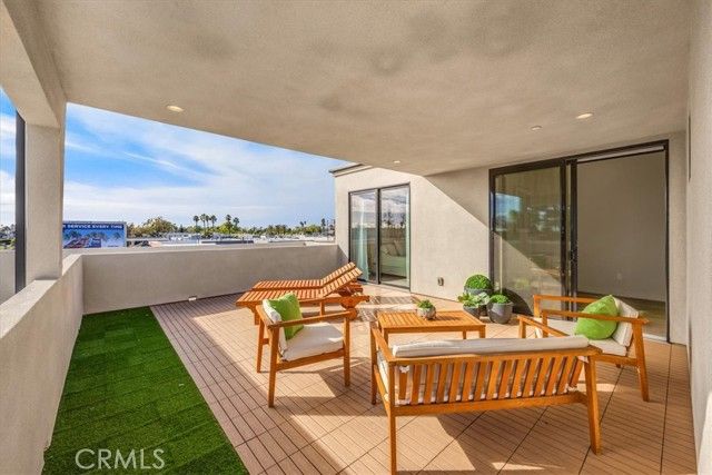 756 W 19th Street B, Costa Mesa, CA 92627