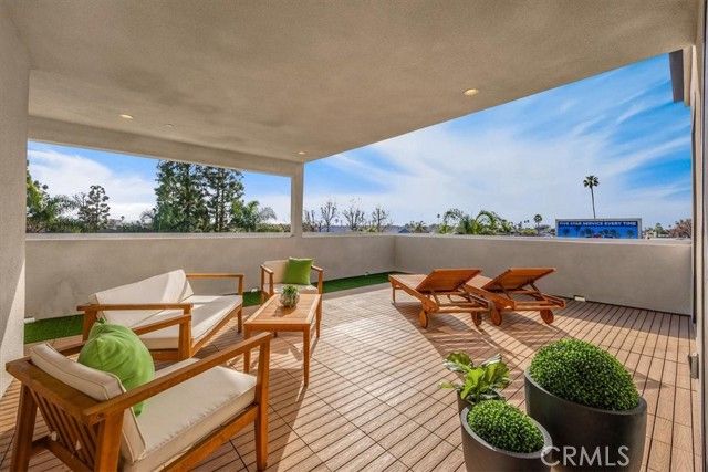 756 W 19th Street B, Costa Mesa, CA 92627