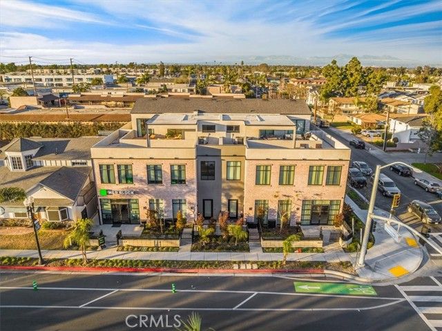 756 W 19th Street B, Costa Mesa, CA 92627