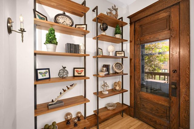 2100 Garfield Avenue 3, Minneapolis, MN 55405