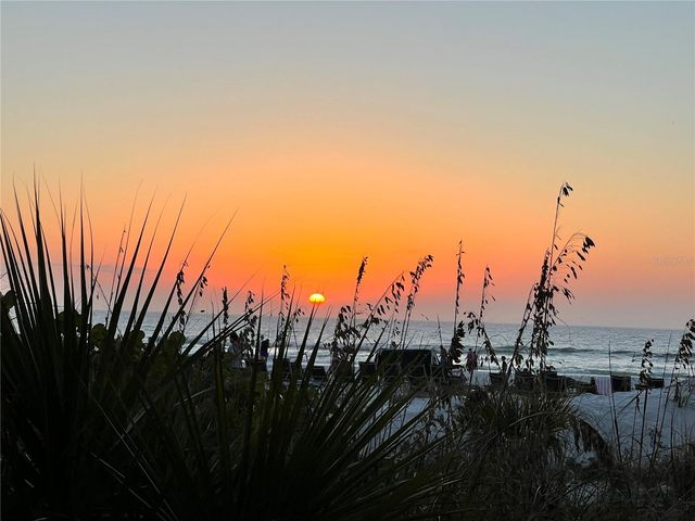 6250 HOLMES BOULEVARD 71, Holmes Beach, FL 34217