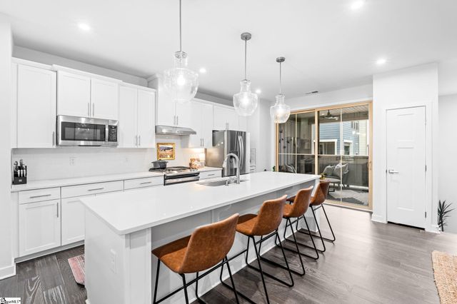 23 Questover Drive, Greenville, SC 29607