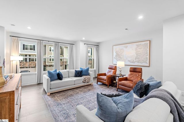 23 Questover Drive, Greenville, SC 29607