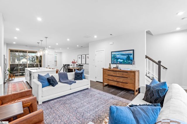 23 Questover Drive, Greenville, SC 29607