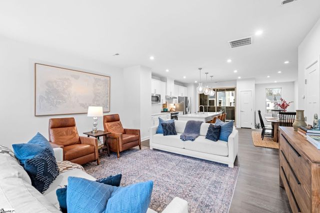 23 Questover Drive, Greenville, SC 29607