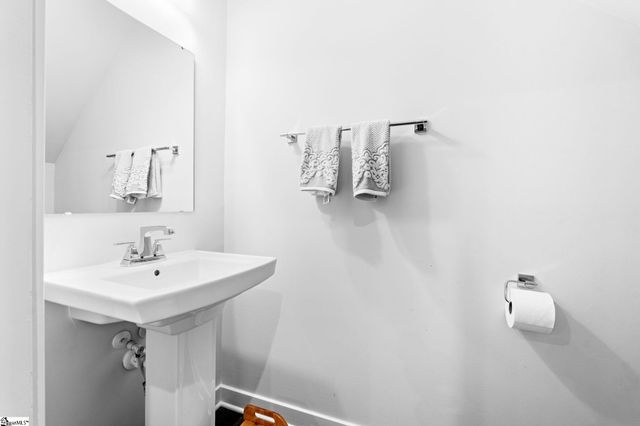 23 Questover Drive, Greenville, SC 29607