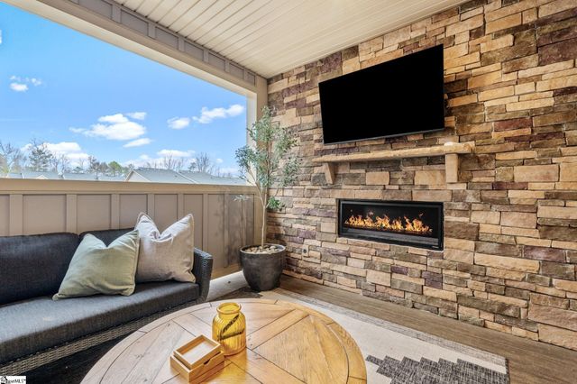 23 Questover Drive, Greenville, SC 29607