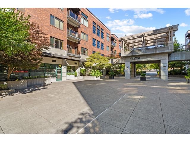 400 W 8TH St 236, Vancouver, WA 98660