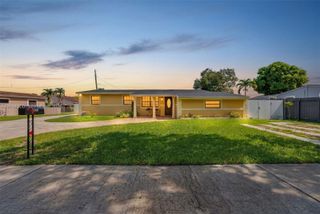 18930 NW 44th Ct B, Miami Gardens, FL 33055