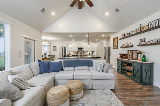 12296 County Road 175, Iola, TX 77861