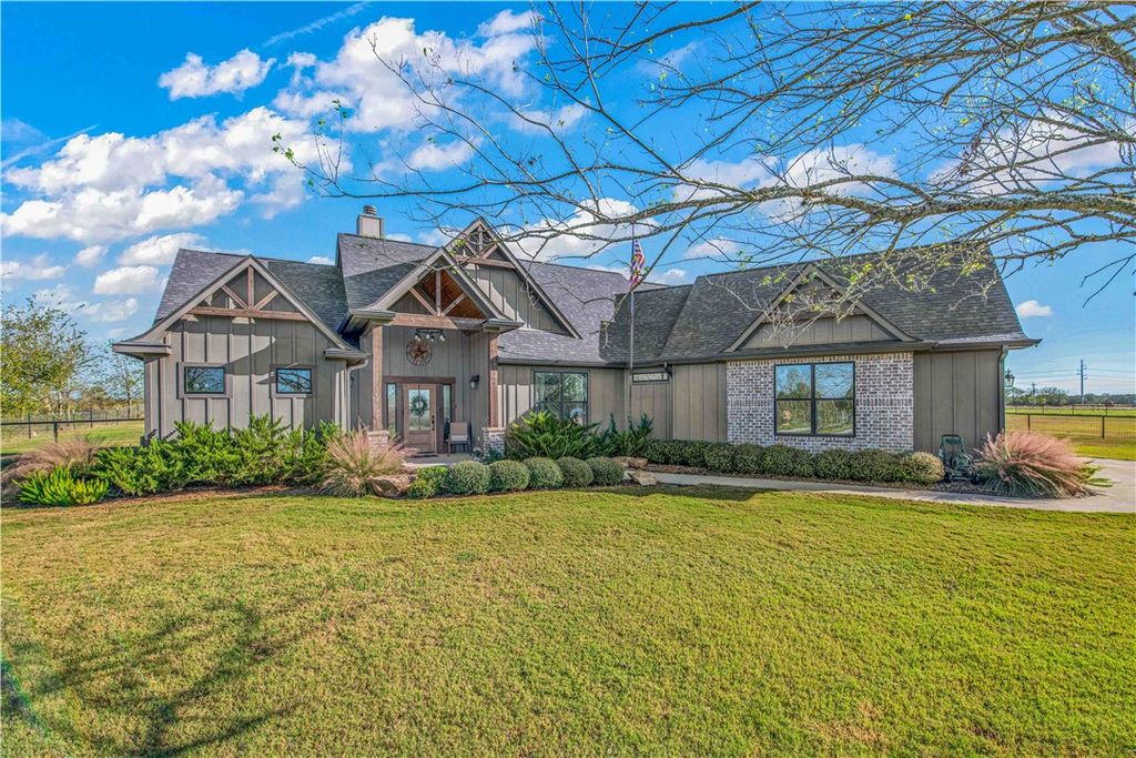 12296 County Road 175, Iola, TX 77861