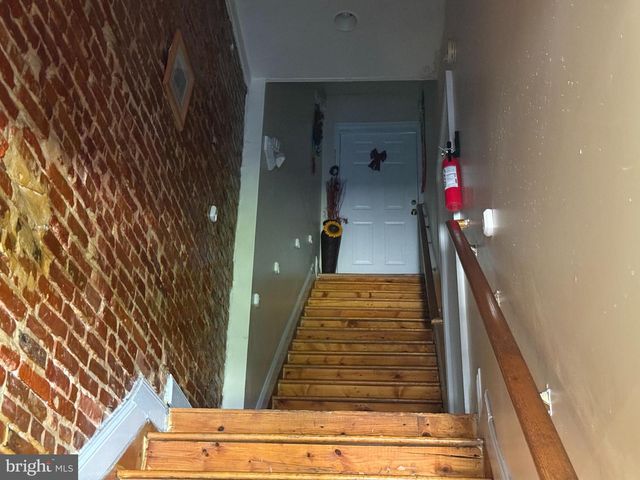 2313 WHITTIER AVE, Baltimore, MD 21217