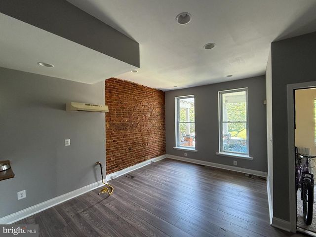 2313 WHITTIER AVE, Baltimore, MD 21217