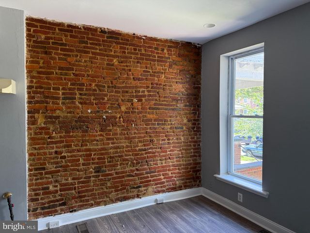 2313 WHITTIER AVE, Baltimore, MD 21217