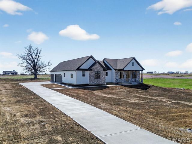 226 Autumn Hallow Ct, Old Monroe, MO 63369