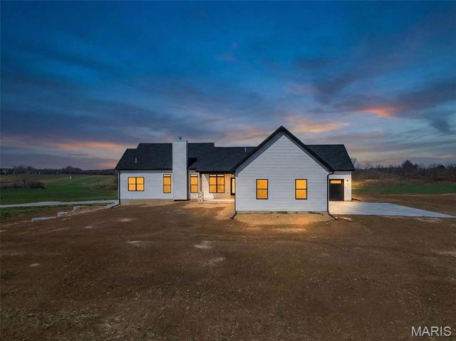226 Autumn Hallow Ct, Old Monroe, MO 63369