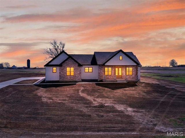226 Autumn Hallow Ct, Old Monroe, MO 63369