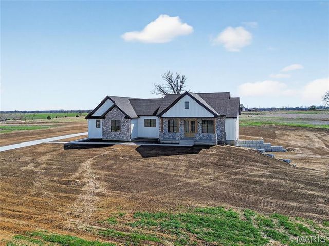 226 Autumn Hallow Ct, Old Monroe, MO 63369