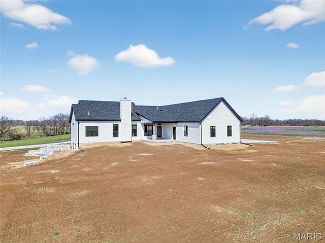 226 Autumn Hallow Ct, Old Monroe, MO 63369