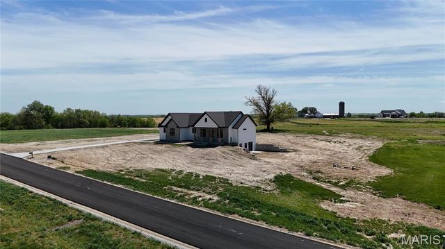 226 Autumn Hallow Ct, Old Monroe, MO 63369