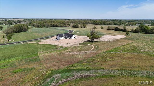 226 Autumn Hallow Ct, Old Monroe, MO 63369
