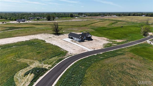 226 Autumn Hallow Ct, Old Monroe, MO 63369