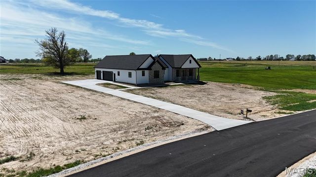 226 Autumn Hallow Ct, Old Monroe, MO 63369