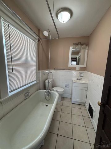 319 Crawford Street, Middletown, OH 45044