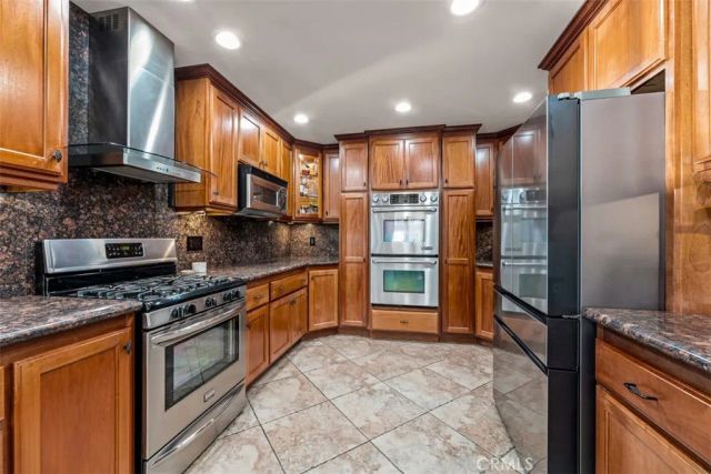 1323 E Mayfair, Orange, CA 92867