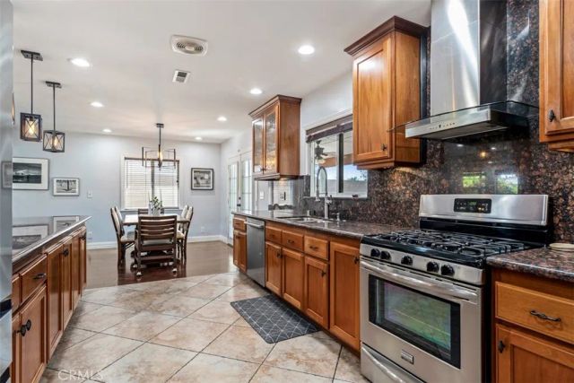 1323 E Mayfair, Orange, CA 92867