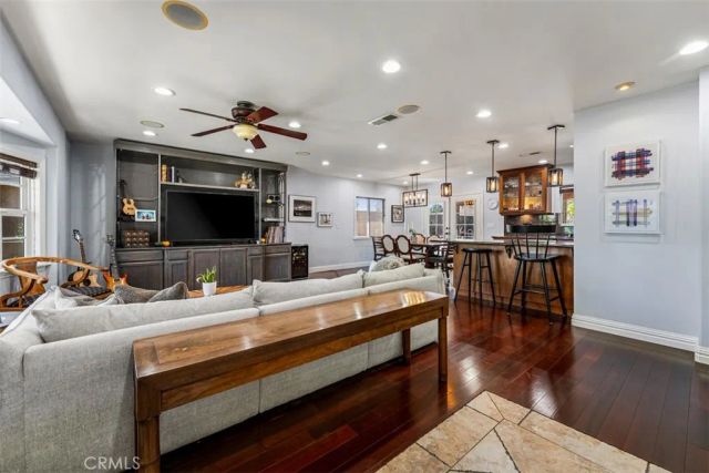 1323 E Mayfair, Orange, CA 92867