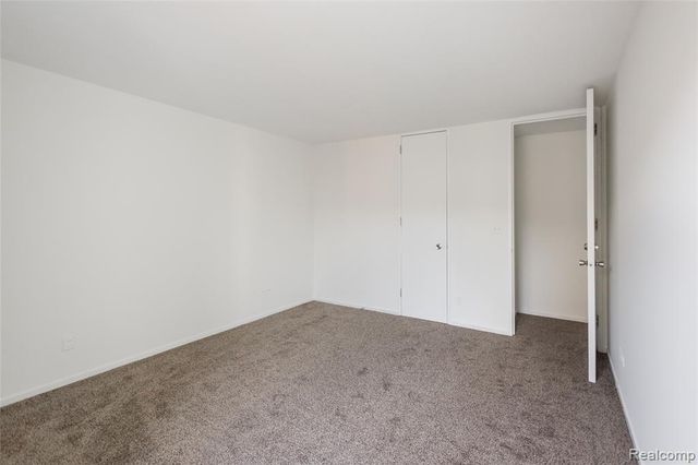 8200 E Jefferson Avenue 1605, Detroit, MI 48214