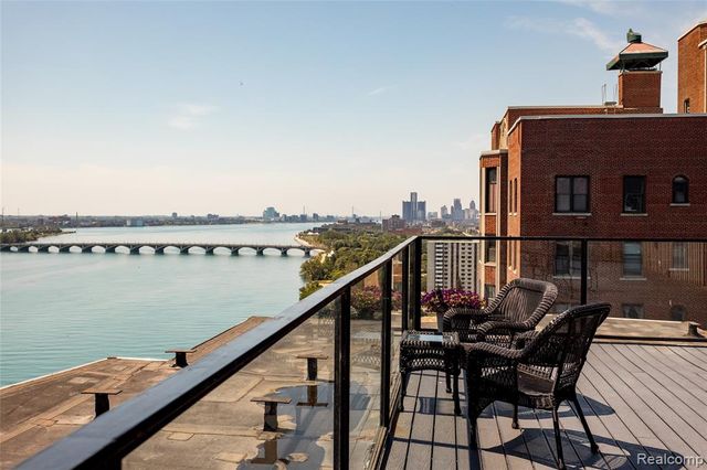 8200 E Jefferson Avenue 1605, Detroit, MI 48214