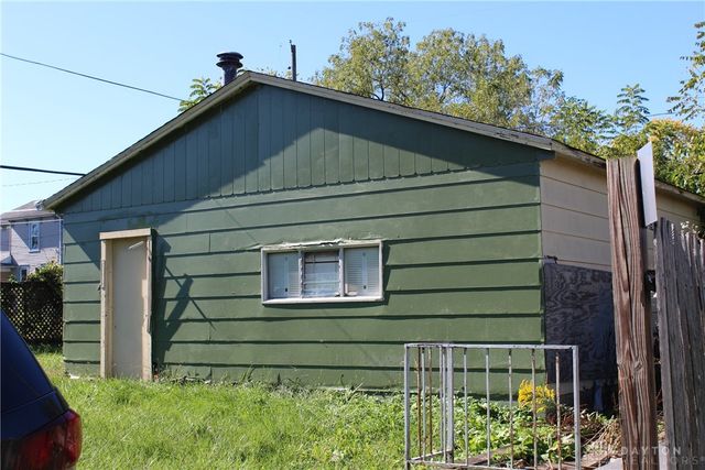 957 Selma Road, Springfield, OH 45505