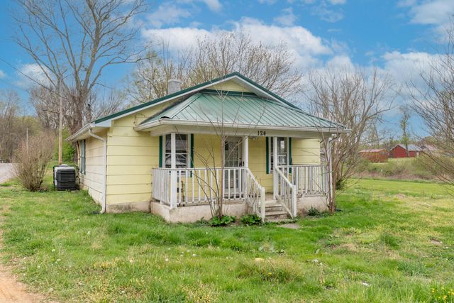 124 County Road 882, Etowah, TN 37331