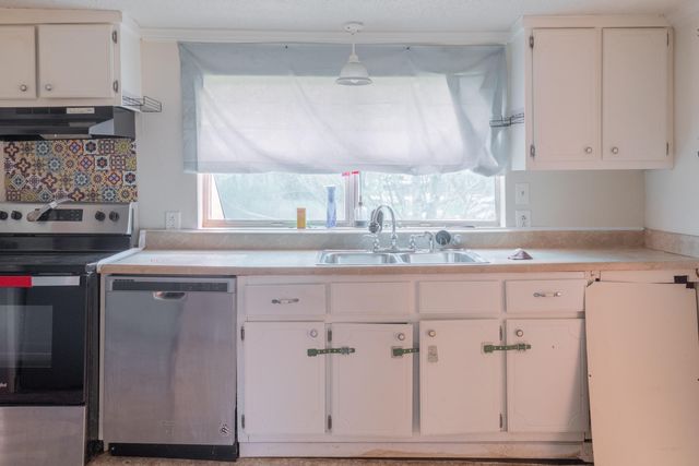 124 County Road 882, Etowah, TN 37331