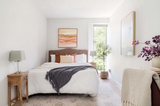 29 Concord Ave 704, Cambridge, MA 02138