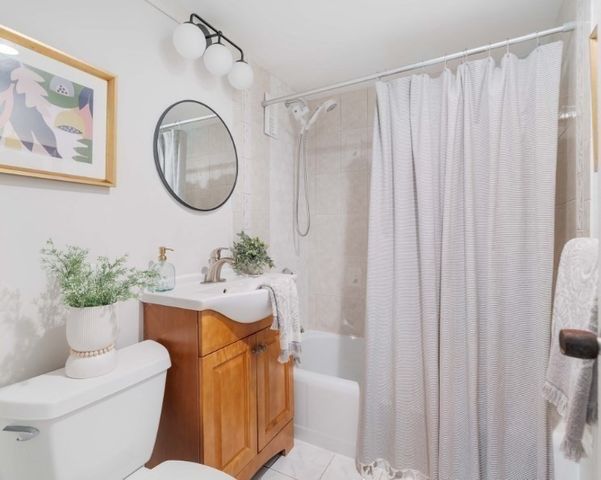 29 Concord Ave 704, Cambridge, MA 02138