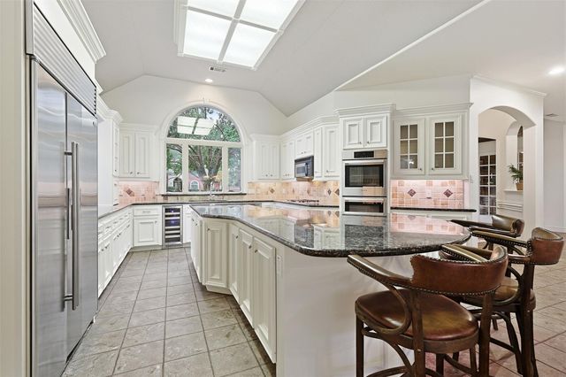 8615 Haven Woods Way, Tomball, TX 77375