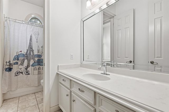 8615 Haven Woods Way, Tomball, TX 77375